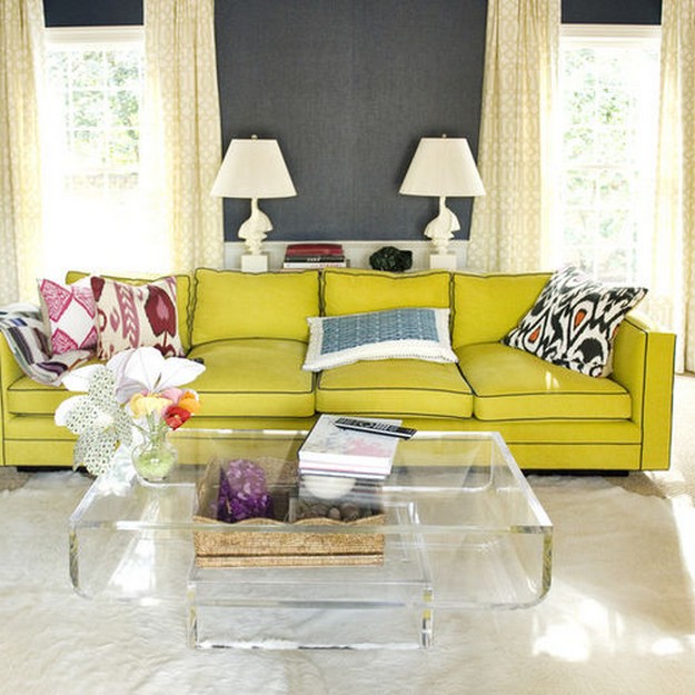 Желтый диван в интерьере - 90 фото с советами по дизайну