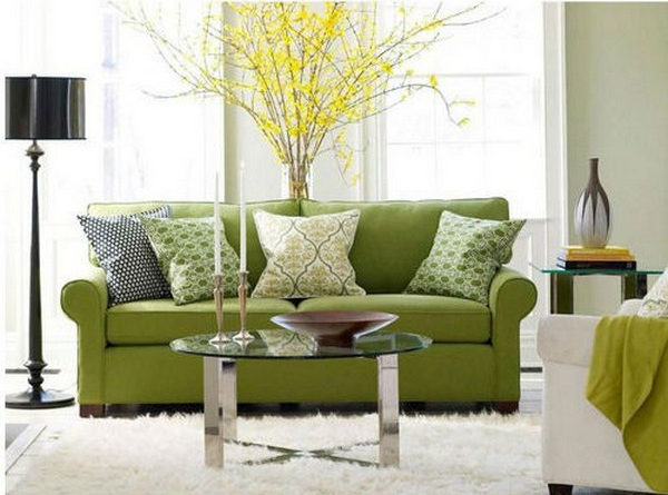 диван зеленого цвета